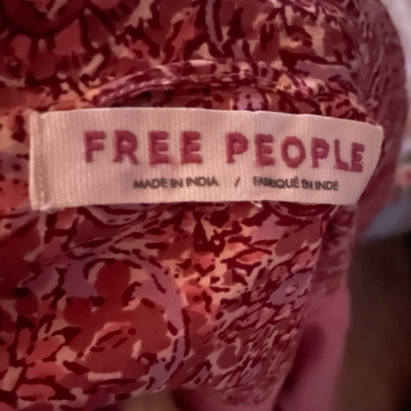 FREE PEOPLE ROSALINA PINK FLORAL LOBG SLEEVE JACKET MEDIUM TO LARGE - Picture 9 of 9